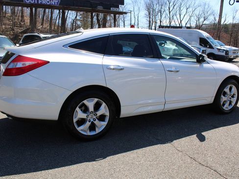 Used 2010 Honda Crosstour EX-L image 7