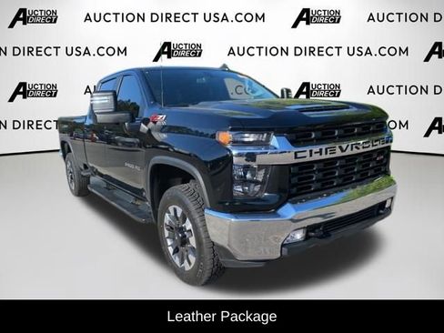 Used 2023 Chevrolet Silverado 2500 LT w/ Convenience Package AWD/4WD image 3
