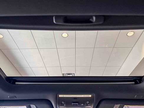 New 2026 Lexus UX 300h FWD image 28