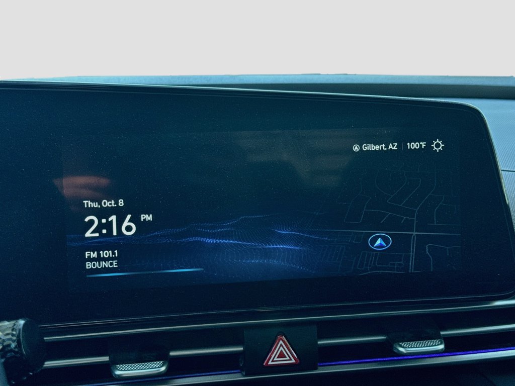 Used 2025 Hyundai Elantra SEL FWD image 15