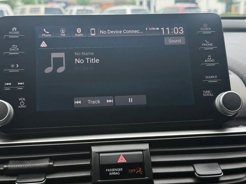 Used 2018 Honda Accord Sport image 18