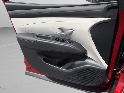 New 2026 Hyundai Tucson SEL FWD image 15