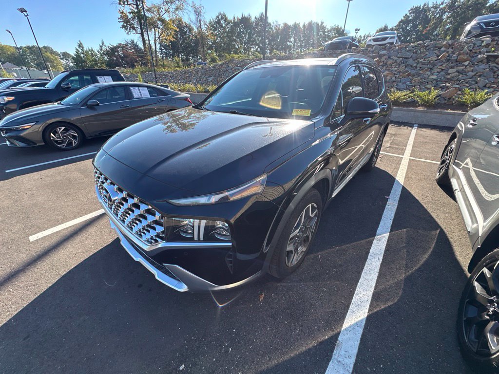 Certified 2022 Hyundai Santa Fe Limited FWD image 2