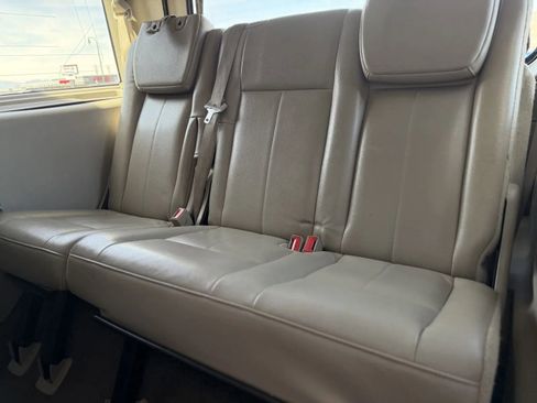 Used 2007 Ford Expedition Limited image 16