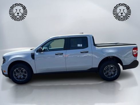 New 2026 Ford Maverick XLT w/ XLT Luxury Package FWD image 8
