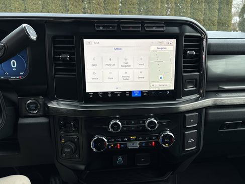 Used 2024 Ford F350 Lariat w/ Camper Package image 23