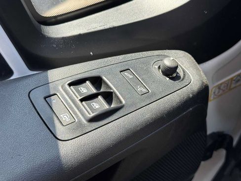 Used 2024 RAM ProMaster 2500 w/ Convenience Group FWD image 26