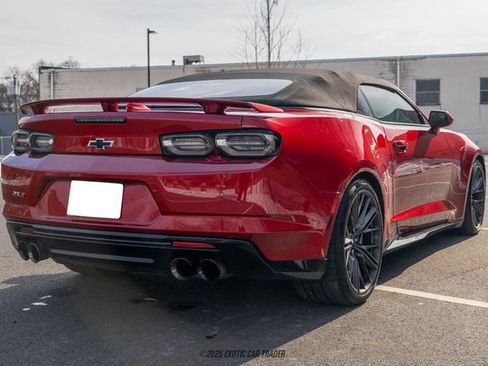Used 2019 Chevrolet Camaro ZL1 image 18