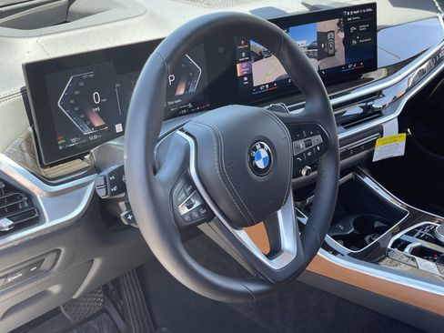 Used 2024 BMW X5 xDrive40i w/ Premium Package AWD/4WD image 23