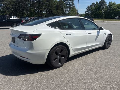 Used 2023 Tesla Model 3 Standard Range RWD image 7