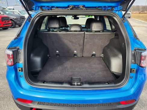 Used 2024 Jeep Compass Trailhawk image 13