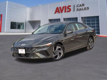 Used 2025 Hyundai Elantra SEL