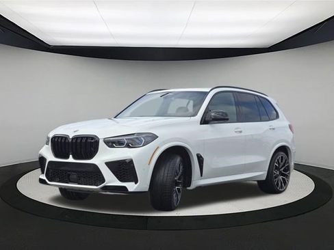 Used 2023 BMW X5 M w/ Competition Package image 3