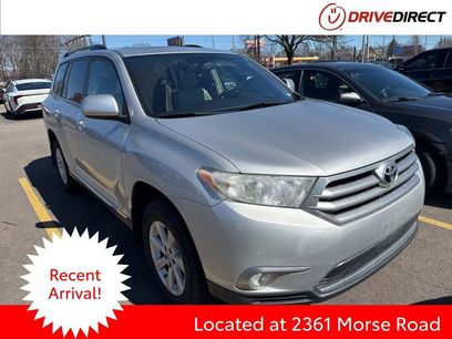 Used 2012 Toyota Highlander SE w/ Tow Pkg