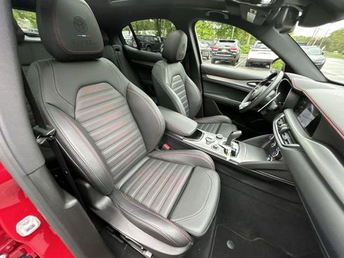 Used 2025 Alfa Romeo Stelvio Tributo Italiano w/ Active Assist Plus Package AWD/4WD image 25