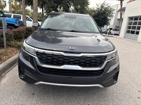 Used 2021 Kia Seltos S FWD image 4