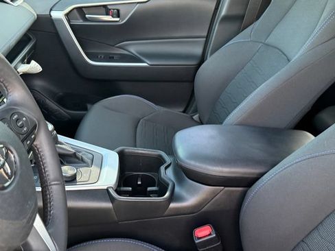 Used 2023 Toyota RAV4 SE AWD/4WD image 9