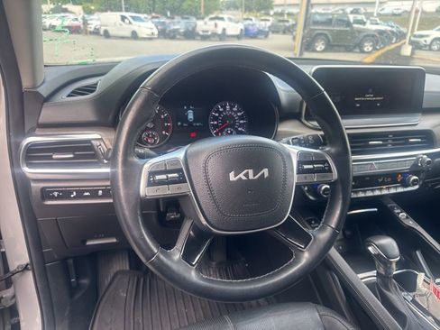 Used 2022 Kia Telluride EX w/ EX Premium Package AWD/4WD image 11