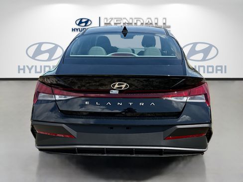 New 2026 Hyundai Elantra Sport FWD image 5