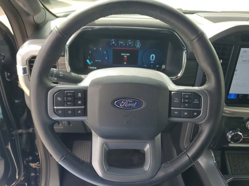 Used 2024 Ford F150 Lariat w/ FX4 Off-Road Package image 20