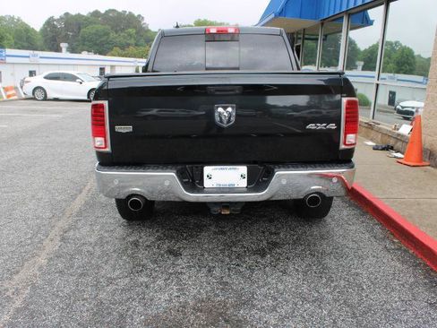 Used 2017 RAM 1500 Laramie w/ Convenience Group AWD/4WD image 5