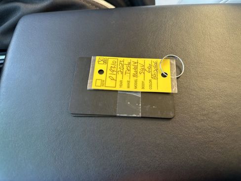 Used 2023 Tesla Model Y Long Range image 17