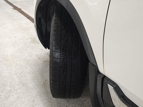 Used 2017 Honda CR-V Touring image 38