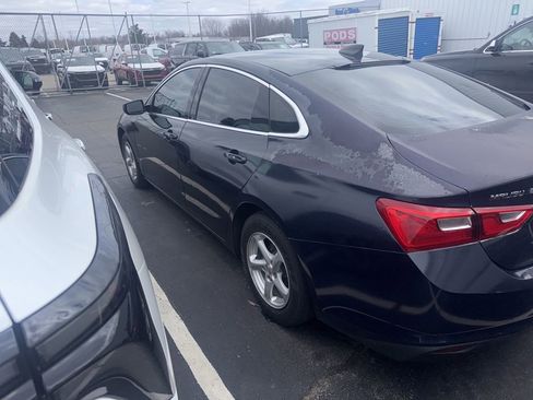 Used 2018 Chevrolet Malibu LS image 9