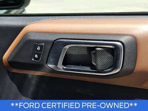 Used 2023 Ford Bronco Outer Banks AWD/4WD image 12