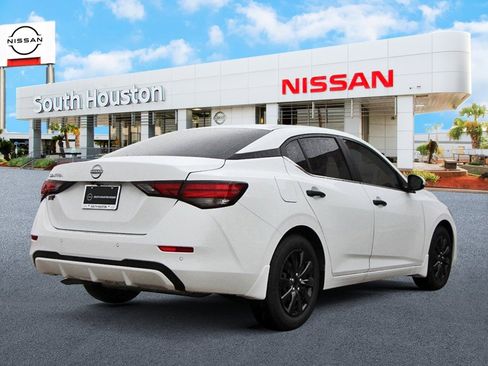 New 2025 Nissan Sentra S image 4