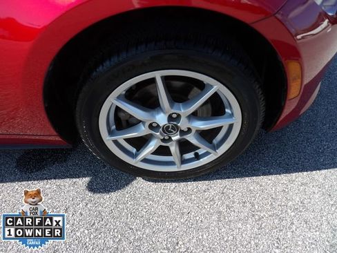 Used 2016 MAZDA MX-5 Miata Sport RWD image 17