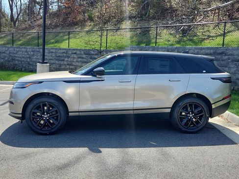 Used 2026 Land Rover Range Rover Velar S AWD/4WD image 6
