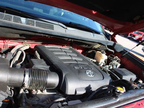 Used 2014 Toyota Tundra SR5 image 28