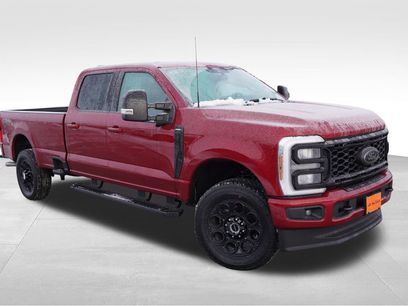 New 2026 Ford F350 Lariat w/ Black Appearance Package