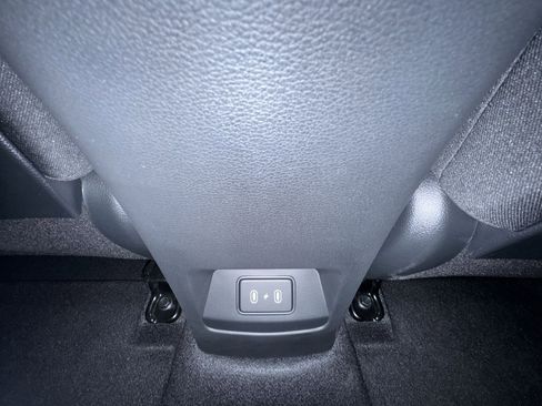 New 2025 Kia Soul S image 27