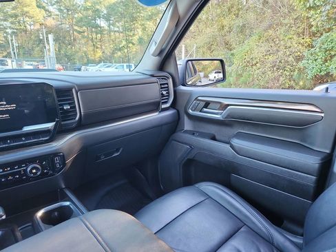 Certified 2023 Chevrolet Silverado 1500 LT Trail Boss image 12