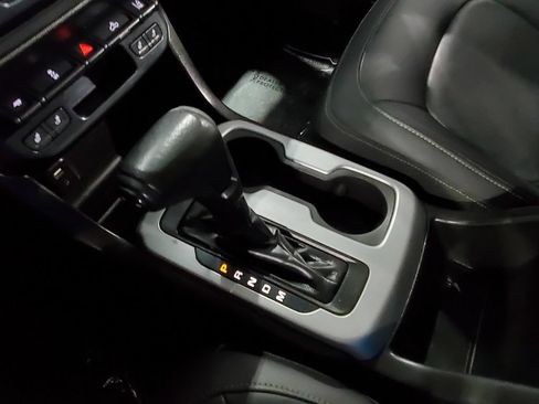 Used 2016 Chevrolet Colorado LT w/ Luxury Package, Chrome RWD image 29