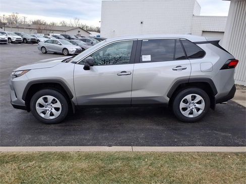 New 2025 Toyota RAV4 LE image 2