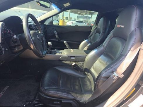 Used 2007 Chevrolet Corvette Z06 w/ Preferred Equipment Group image 8