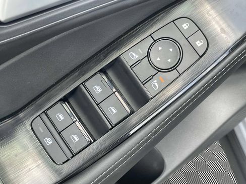 New 2026 Nissan Rogue SV FWD image 18