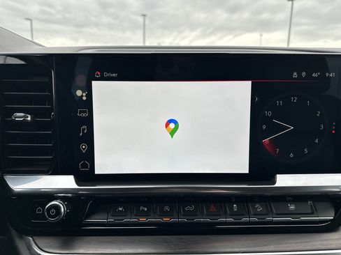 Used 2023 GMC Sierra 1500 SLT w/ SLT Premium Plus Package image 30