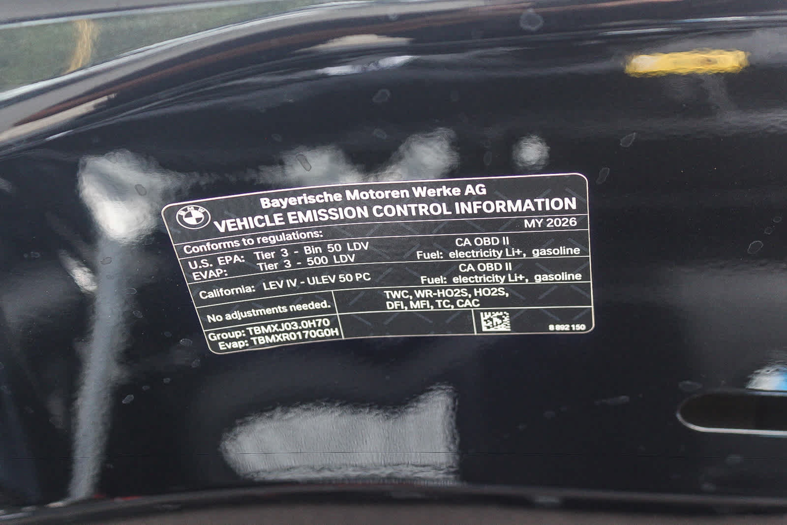 Used 2026 BMW 750e xDrive AWD/4WD image 28