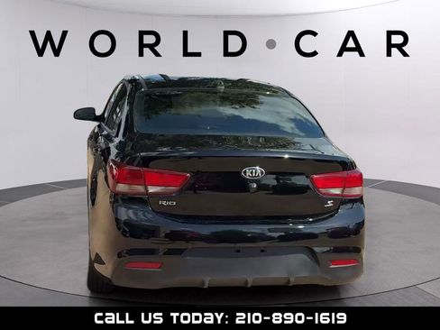Used 2019 Kia Rio S w/ Technology Package FWD image 4