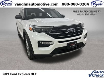 Used 2021 Ford Explorer XLT w/ Equipment Group 202A