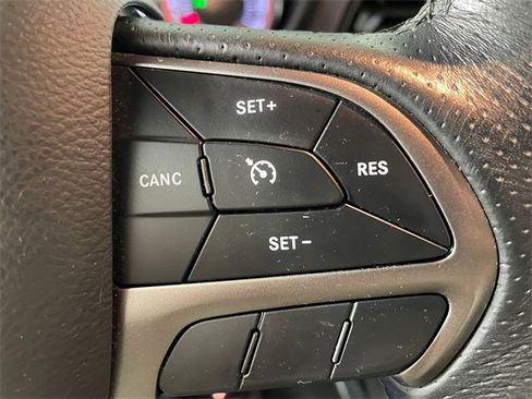 Used 2019 Dodge Challenger R/T Scat Pack w/ Shaker Package image 11