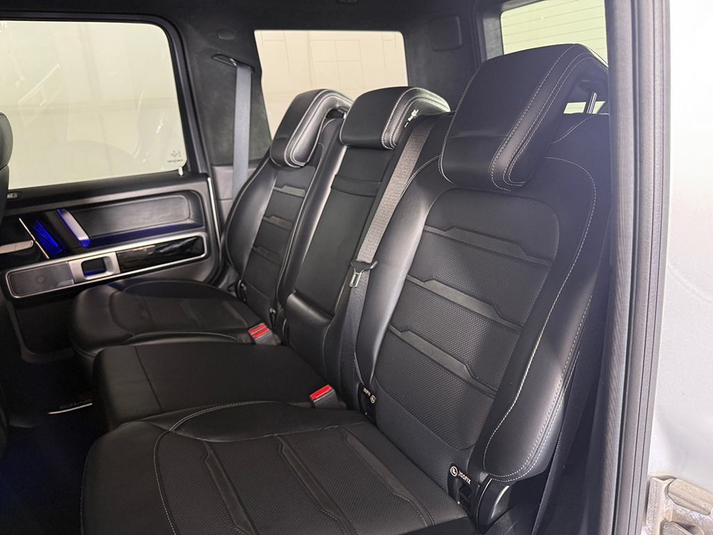 Used 2021 Mercedes-Benz G 63 AMG 4MATIC w/ Seat Comfort Package image 35