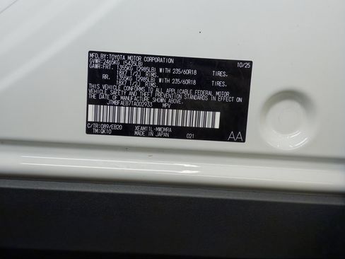 Used 2026 Toyota bZ FWD image 28