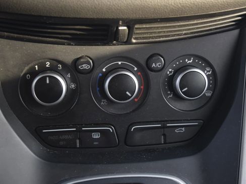 Used 2013 Ford Escape SE image 13