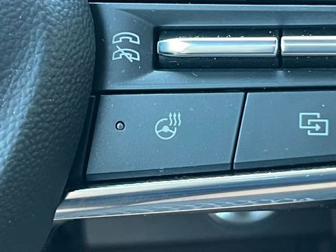 Used 2026 Chevrolet Traverse Z71 w/ LPO, Floor Liner Package AWD/4WD image 25