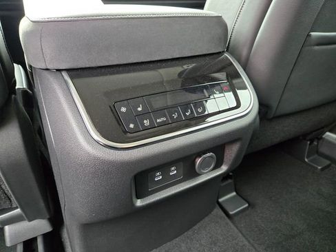 New 2026 INFINITI QX80 Luxe AWD/4WD image 17